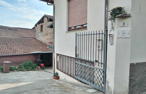 Invorio Superiore House | Corte Bettina: nature on the doorstep of the city, relaxation, entertainment and culture.