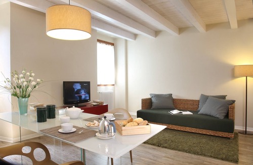 Old Town House | Corte San Luca Apartments