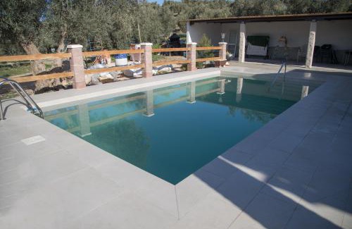 Villanueva del Trabuco House | Cortijo el viejo