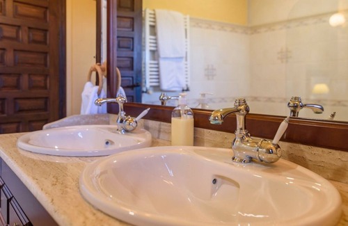 Archidona Villa | Cortijo Rural en Archidona by Ruralidays