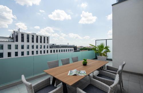 Corvin negyed Apartment | Corvin 5 Stars Luxury Apartment with Free Parking