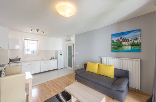 Corvin negyed Apartment | Corvin Plaza Apartments and Suites