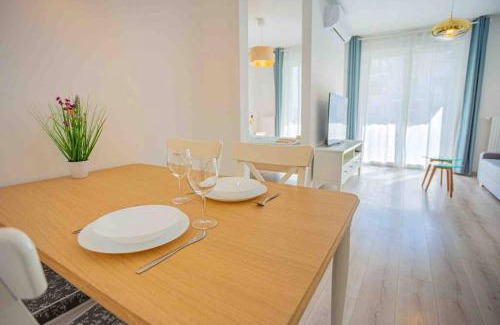 Corvin negyed Apartment | Corvin Quiet Luxury cabin