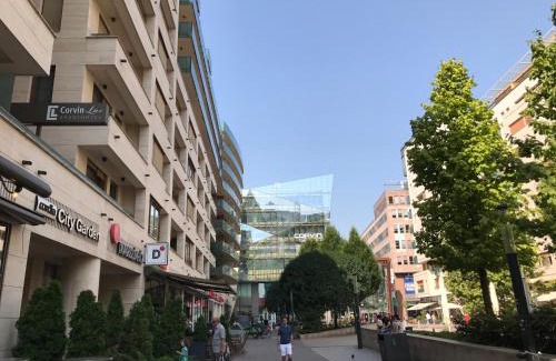 Corvin negyed Apartment | Corvin Rose Apartment Hotel