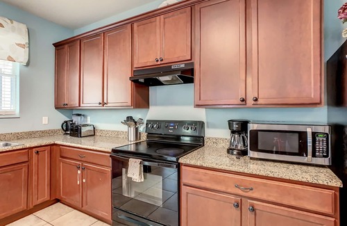 Crystal Cove House | Cost-effective! 8BR/5BA pool home,Near Disney,SeaWorld,Convention Center