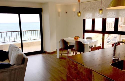 Torrevieja Apartment | CostaAzul loft, Seaviews frente al mar, Playa los locos