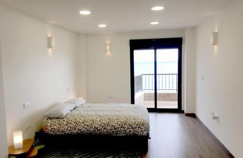 Torrevieja Apartment | CostaAzul loft, Seaviews frente al mar, Playa los locos