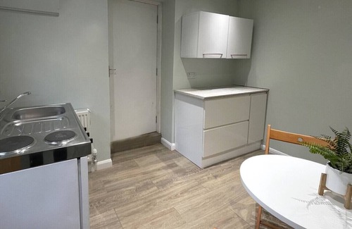 Cambridge House | Cosy 1 Bed Annex Opposite Addenbrookes Hospital