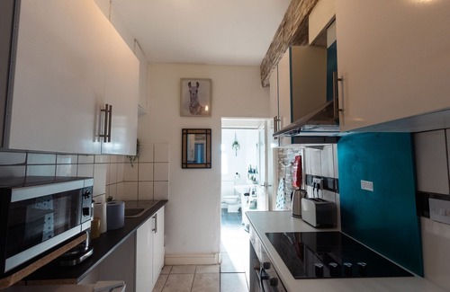Lincoln Apartment | Cosy 1 Bed Apt in Lincoln With Amenities & Parking,