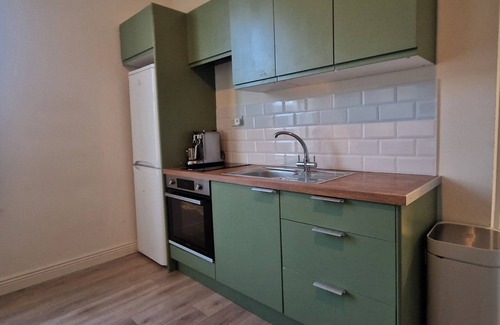 Rathmines Apartment | Cosy 1BD in Refurbed Victorian House, Heart of D6