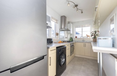 Montpellier Apartment | Cosy 2-Bed Apartment in Tivoli