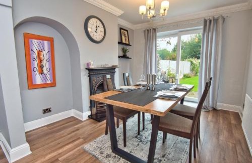 Birmingham House | Cosy 3 bed with Parking- Family and Contractors