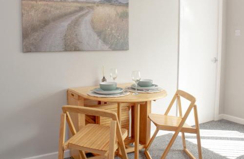 West Kirby House | Cosy 3Bed Bungalow in West Kirby, Free Parking
