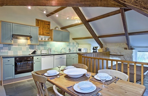 St Brides Cottage | Cosy and characterful apartment for two in a peaceful hamlet, close to Solva