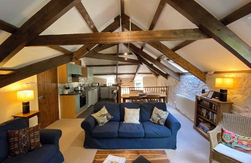 St Brides Cottage | Cosy and characterful apartment for two in a peaceful hamlet, close to Solva