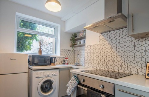Lincoln House | Cosy and Charming Home | Free Wi-Fi and Smart TV