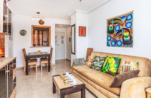 Cabanes Apartment | Cosy apartment for 6 people with A/C, pool, TV and terrace