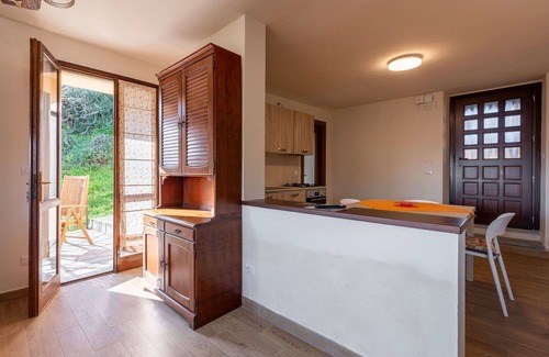 Castagnole Monferrato Apartment | Cosy apartment for 3 guests with A/C, WIFI, TV and balcony