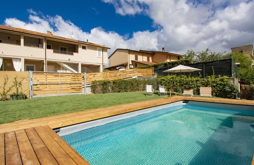 Santa Maria a Monte Apartment | Cosy apartment for 6 people with WIFI, private pool, TV, terrace, pets allowed and panoramic view