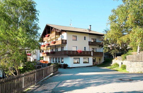 St. Valentin auf der Haide Apartment | Cosy apartment for 4 people with WIFI, TV, balcony, pets allowed and parking
