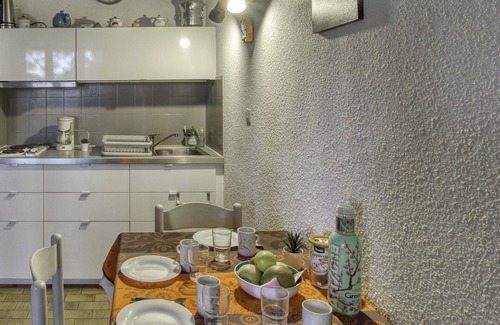 Les Lecques Apartment | Cosy apartment for 4 guests with WIFI, TV, terrace and pets allowed