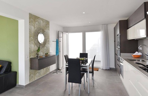 San Agustin Apartment | Cosy apartment for 6 people with WIFI, A/C, TV, terrace and pets allowed