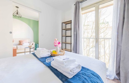 10th Arrondissement Apartment | COSY Apartment - 10th Floor - Mobility Lease