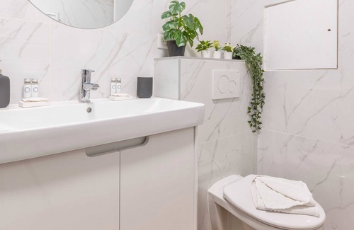 10th Arrondissement Apartment | COSY Apartment - 10th Floor - Mobility Lease