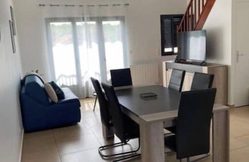 Montfermeil Apartment | Cosy apartment 30 min from Paris, Disney, CDG