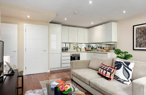 The City of London Apartment | Cosy apartment for 2 people with WIFI and TV