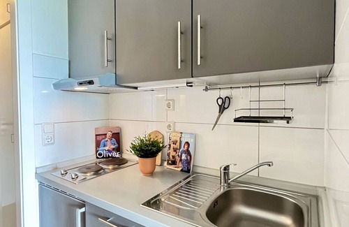 Loffingen Apartment | Cosy apartment for 3 people with pool, WIFI, TV, balcony and parking