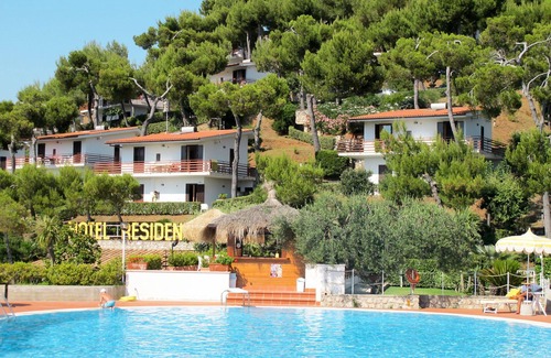 Sperlonga Apartment | Cosy apartment for 3 guests with WIFI, A/C, pool, TV, terrace and pets allowed