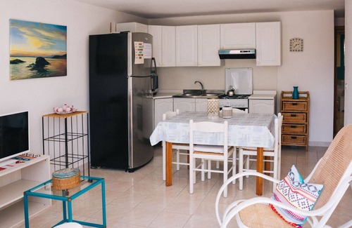 Santa Maria Navarrese Apartment | Cosy apartment for 3 people with A/C, WIFI, pets allowed and parking