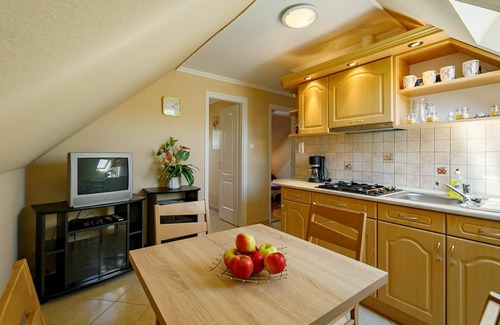 Zamardi Apartment | Cosy apartment for 4 guests with WIFI, A/C, pool