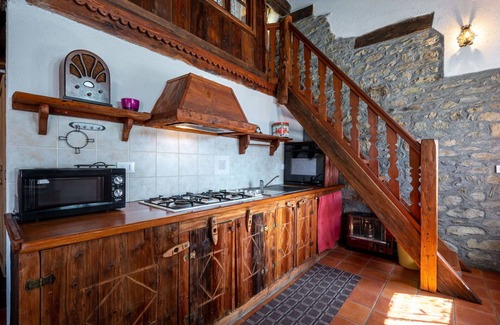 Avise Apartment | Cosy apartment for 4 guests with WIFI, TV, pets allowed and parking
