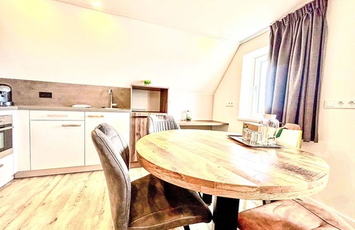 Westkapelle Apartment | Cosy apartment for 4 guests with WIFI, TV and terrace