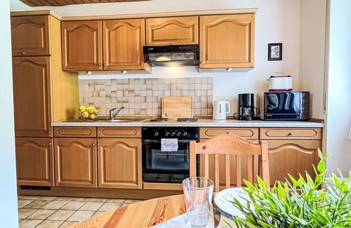 Aftersteg Apartment | Cosy apartment for 4 people with WIFI, TV, balcony and parking