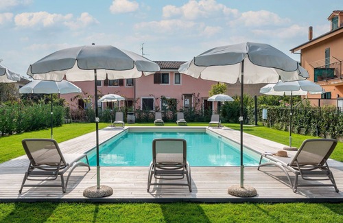 Caramagna Ligure Apartment | Cosy apartment for 4 people with pool, A/C, WIFI, TV, terrace and pets allowed