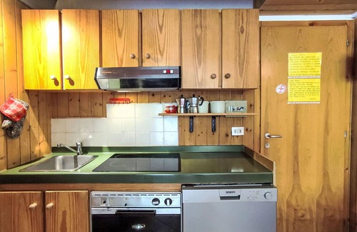 Marilleva Apartment | Cosy apartment for 5 guests with WIFI, TV and patio