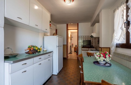 Calasca-Castiglione Apartment | Cosy apartment for 5 guests with WIFI, TV and pets allowed