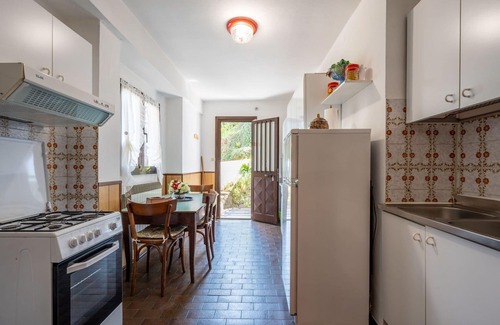 Calasca-Castiglione Apartment | Cosy apartment for 5 guests with WIFI, TV and pets allowed