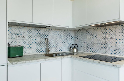 Bussana Apartment | Cosy apartment for 6 guests with A/C, WIFI, TV, balcony and pets allowed