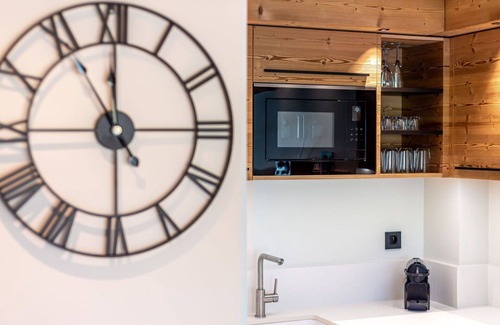 Tignes Apartment | Cosy apartment for 5 guests with WIFI, TV and terrace