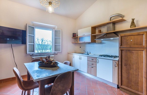 Santa Luce Apartment | Cosy apartment for 12 people with WIFI, A/C, pool, TV, patio, panoramic view and parking