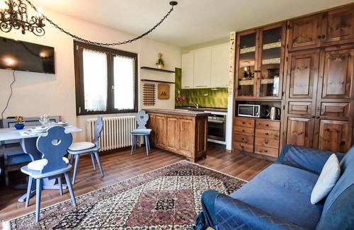 Cepina Apartment | Cosy apartment for 3 guests with WIFI, TV, terrace and pets allowed