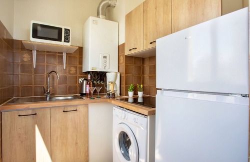 Nice Apartment | Cosy apartment for 4 guests with WIFI, TV, terrace and pets allowed