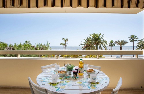 Nice Apartment | Cosy apartment for 4 guests with WIFI, TV, terrace and pets allowed