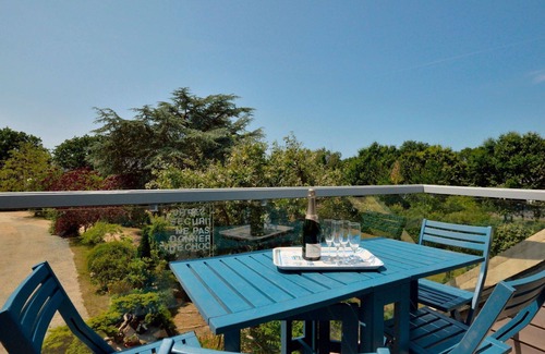 Piriac-sur-Mer Apartment | Cosy apartment for 4 people with WIFI, TV and balcony