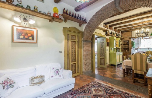 Rocca di Papa Villa | Cosy apartment in villa for 13 guests with WIFI, A/C, private pool, TV and patio
