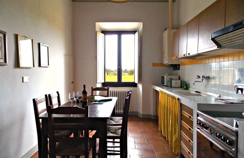 Scarperia e San Piero Villa | Cosy apartment in villa for 6 people with pool, WIFI, TV and panoramic view